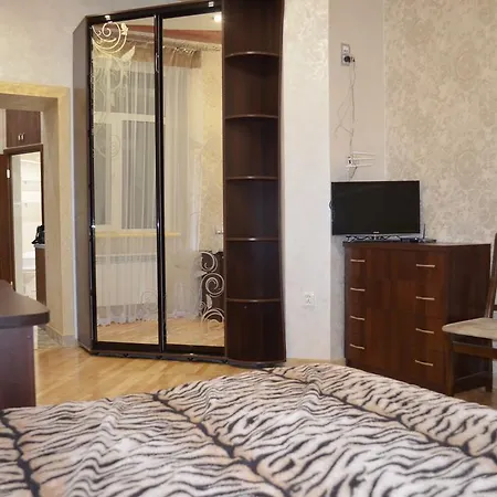 Apartamenty Novyi Svit Lviv Exterior photo